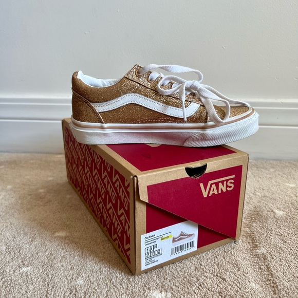 Vans Other - Vans Old School Glitter Skate Shoe Girls Sz 1